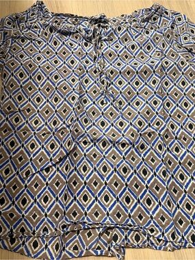GAP (Size M)
